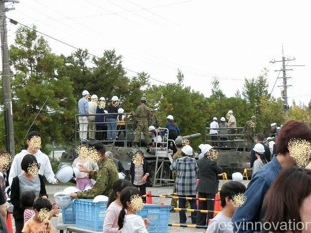 日本原自衛隊祭２４　戦車試乗